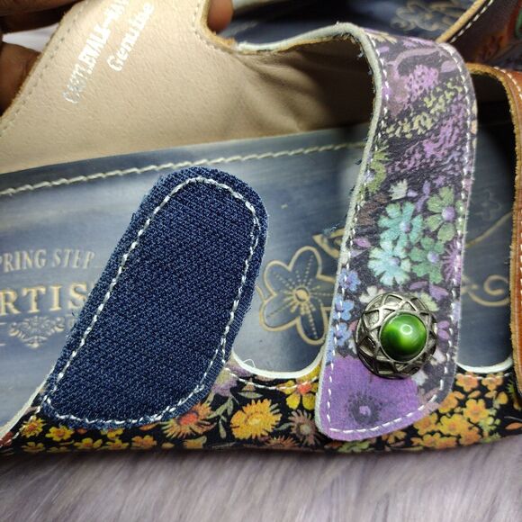 L'Artiste Spring Step Leather Sandals Womens Sz 39/ 8.5 Floral Castlewalk Wedge - Picture 6 of 7